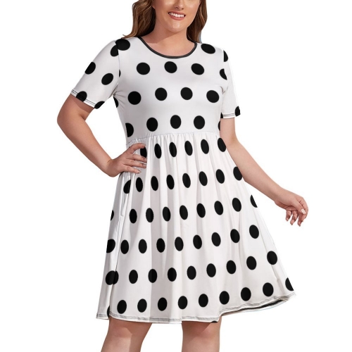 Plus Size Short-Sleeve Swing Dress With Pockets