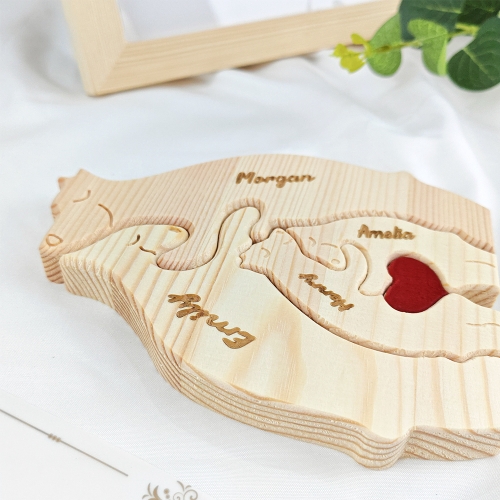 Wooden Bear Family Puzzle with 4 Names