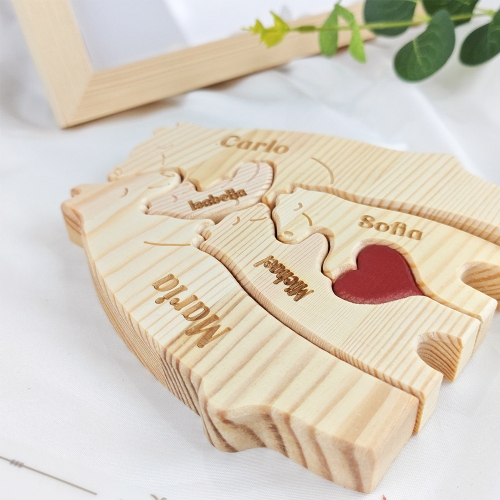 Wooden Bear Family Puzzle with 5 Names