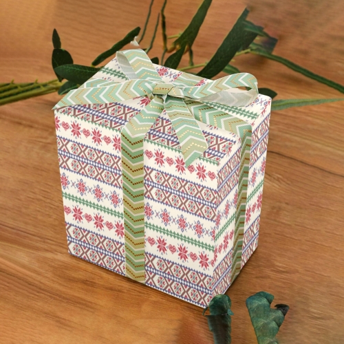 Gift Wrapping Paper-Coated Paper 58"x 22"(5 Rolls) (Made in Queens)