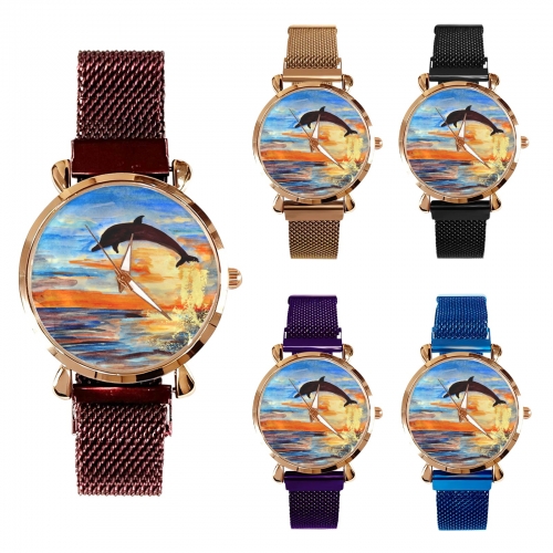 Custom Women's Magnetic Strap Watch