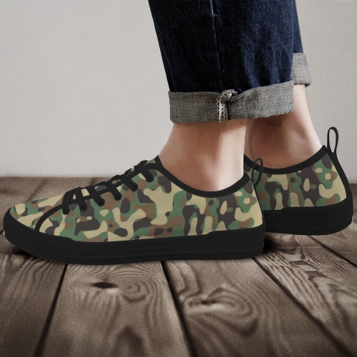 Men's Low-Top Canvas Sneakers