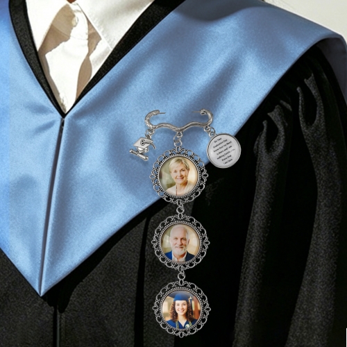 Personalized Graduation Photo Pin （Four Images）