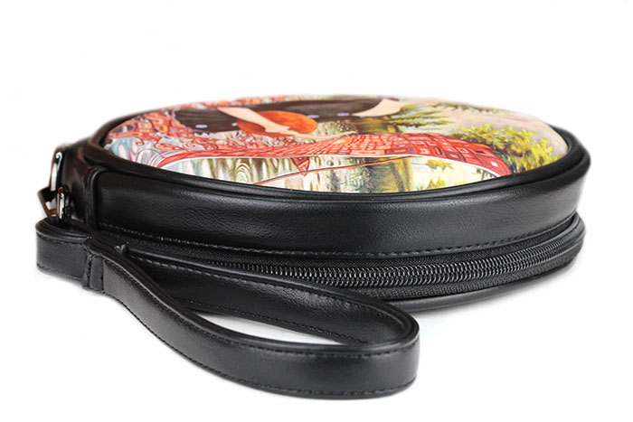 round makeup case