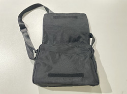 Classic Messenger Bag (Model 1628)