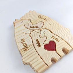 Wooden Bear Family Puzzle with 5 Names