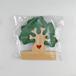 Wooden Tree Family Puzzle with 5 Names