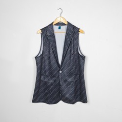 Women Sleeveless Suit Vest (Model H71)